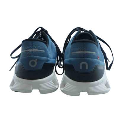Cloud X Low-Top Athletic Shoes