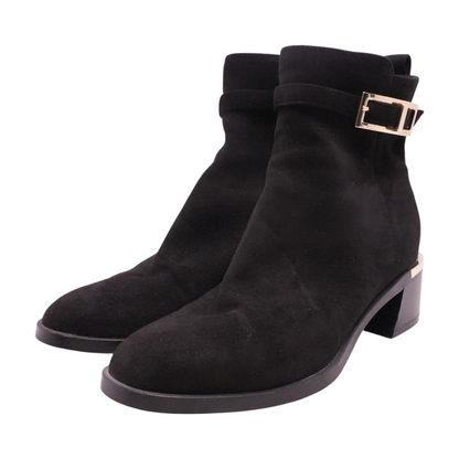 Black Winter Boots