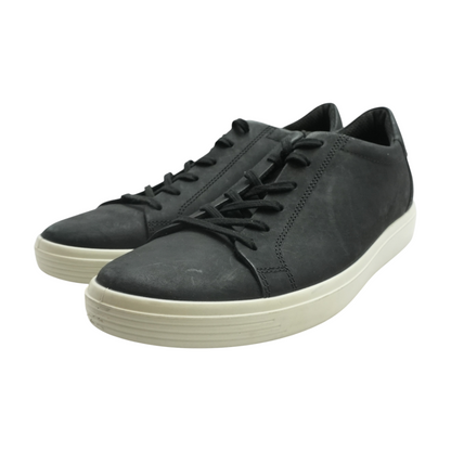 Soft 7 Low-Top Athletic Shoes