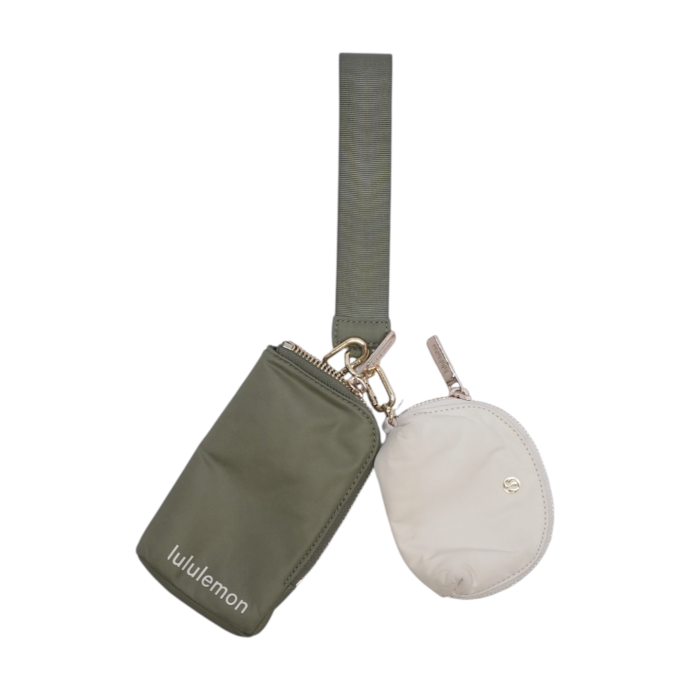 Green Wristlet Wallet