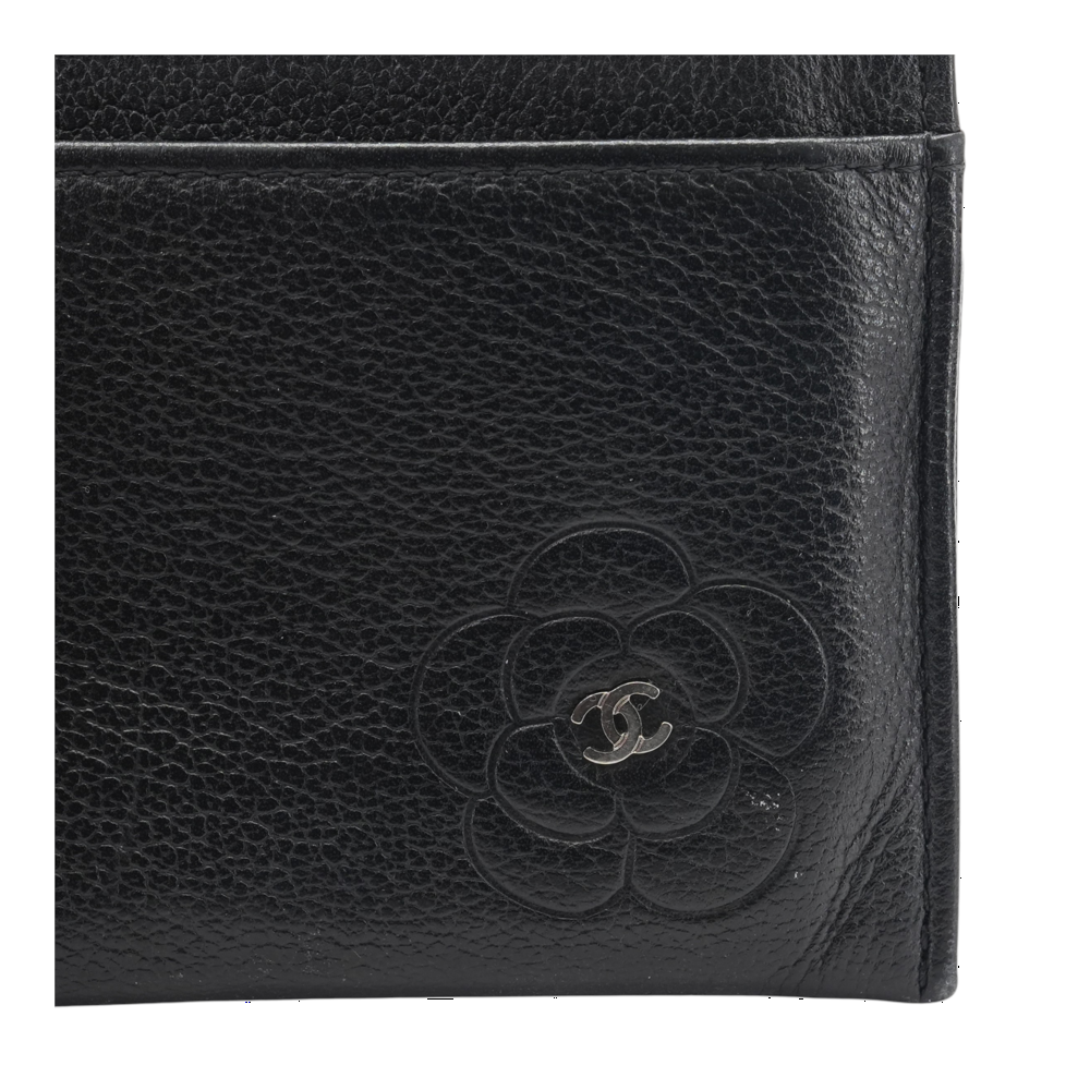 CC Camellia Embossed Leather Card Holder in Black