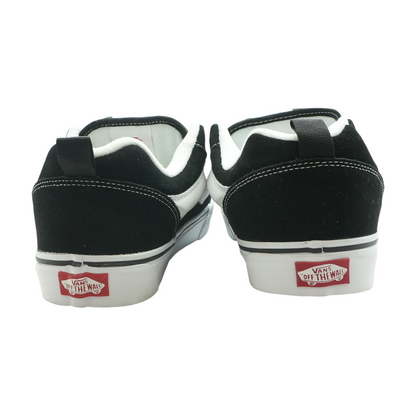 Knu Skool Low-Top Athletic Shoes