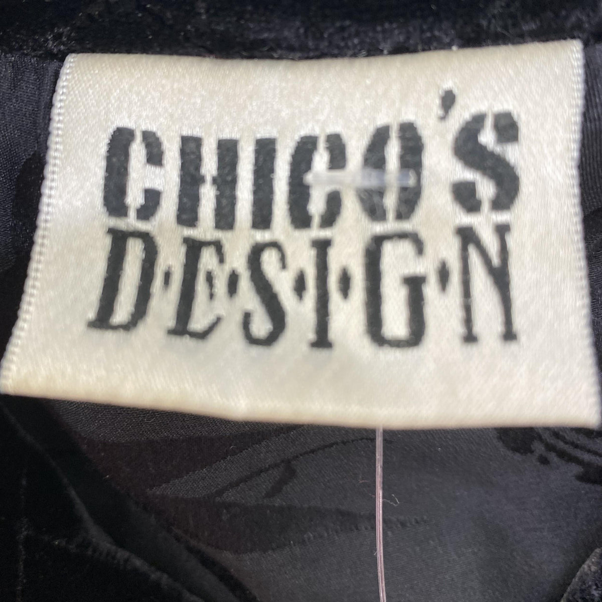 Chico's Vintage Black Design Velvet Full Zip Vest – Image 3