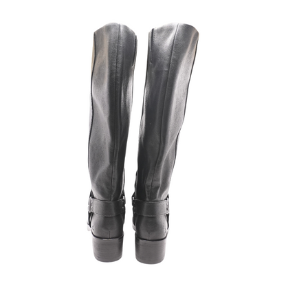 Black Boots