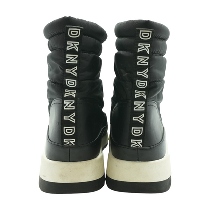 Black Boots