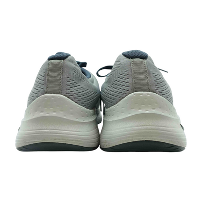 Arch Fit Low-Top Athletic Shoes