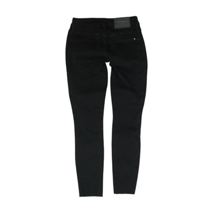 Black Solid Low Rise Skinny Leg Jeans