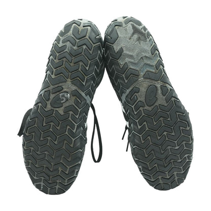 Black High Top Athletic Shoes