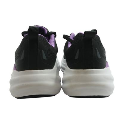 Black Low-Top Athletic Shoes