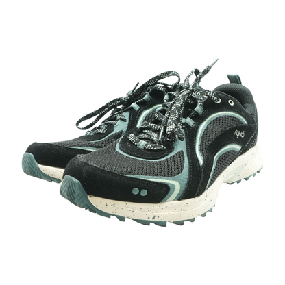 Sky Walk Low-Top Athletic Shoes