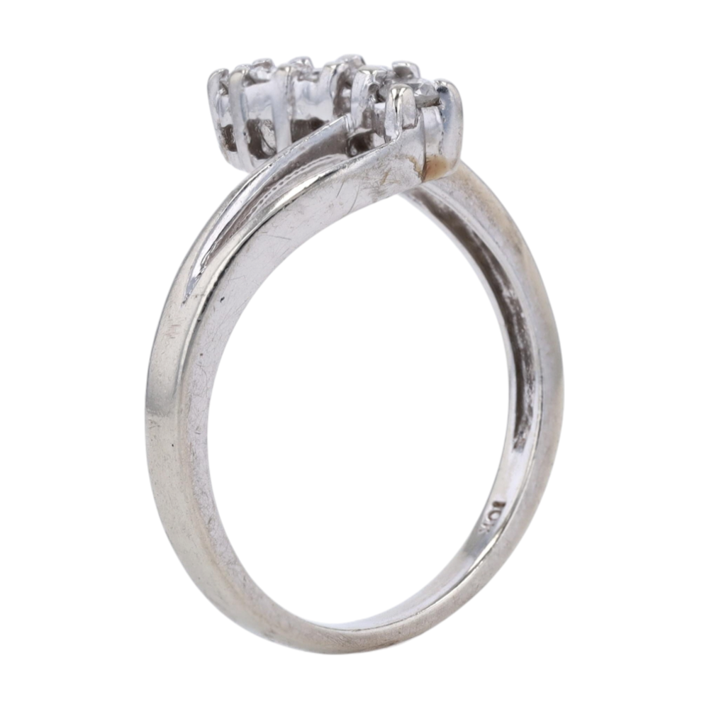 1/10 ctw 10K White Gold Diamond Fashion Ring