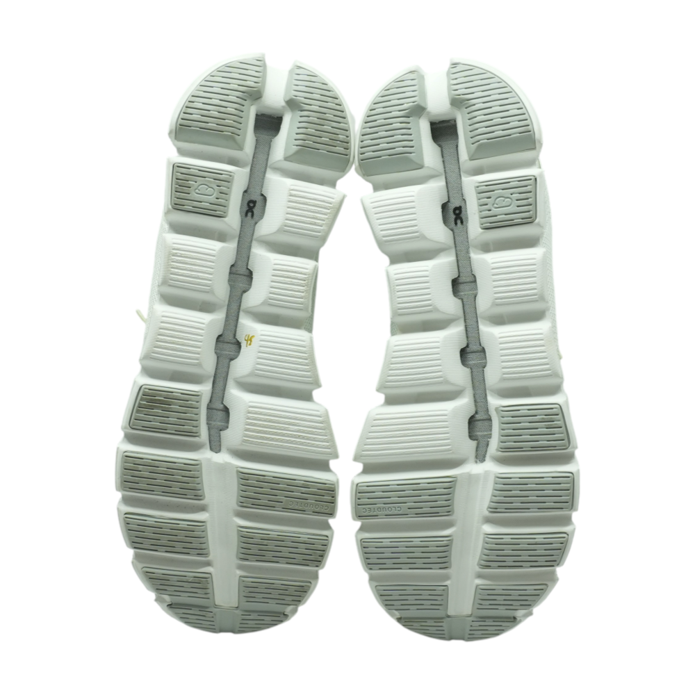 Cloud 5 Low-Top Athletic Shoes