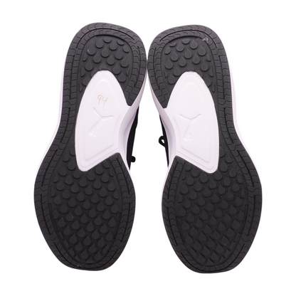 Skyrocket Low-Top Athletic Shoes