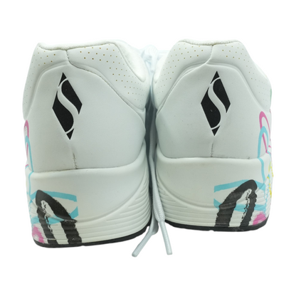 Uno Full of Heart Low-Top Athletic Shoes