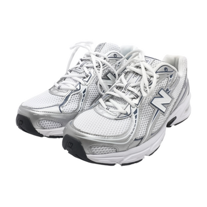 740 Low-Top Athletic Shoes