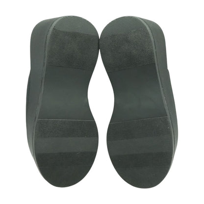 Black Wedged Sandals