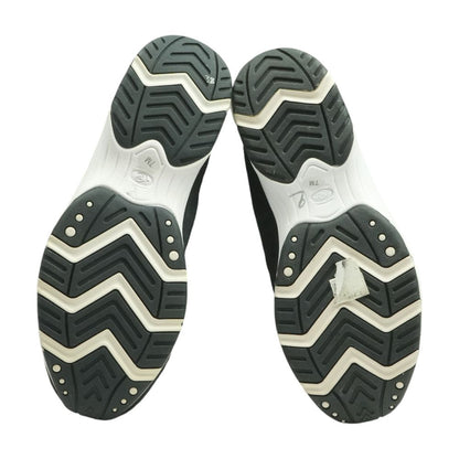 Black Slip-On Athletic Shoes