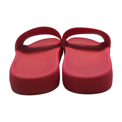 True Red Ma Quad Pool Slide