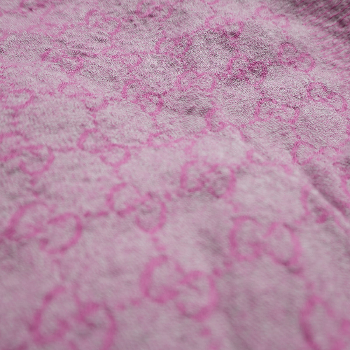 Gucci Pink GG Logo Scarf – Image 3