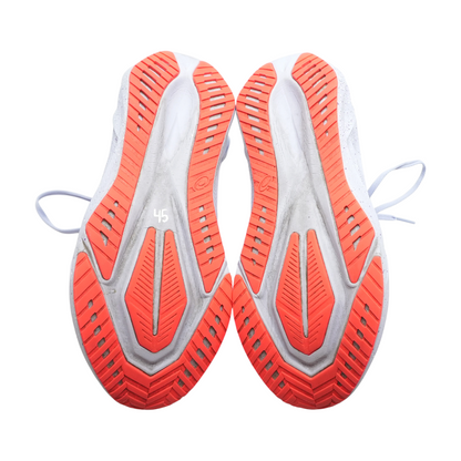 Nova Blast Athletic Shoes