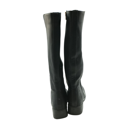 Black Boots