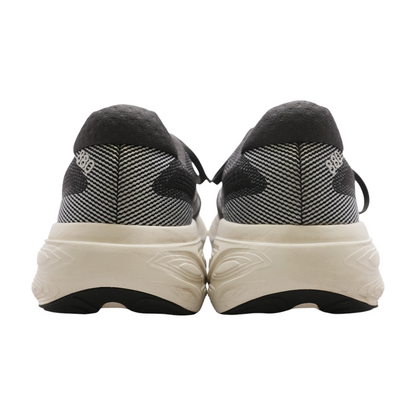 880 Athletic Shoes