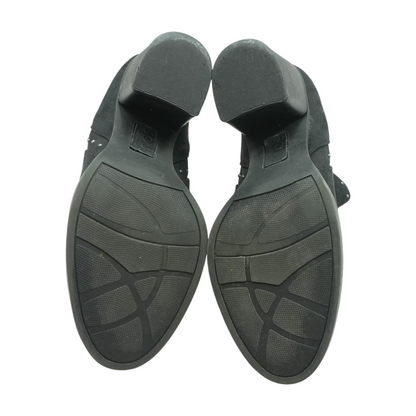 Black Flats