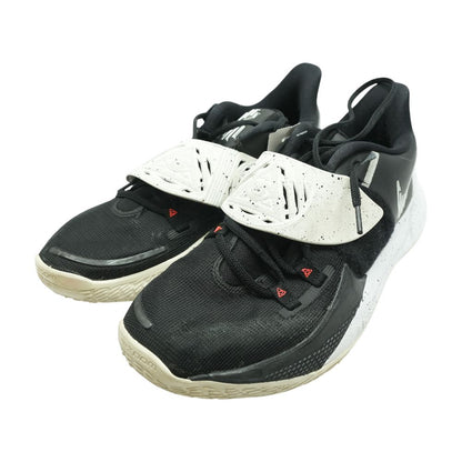 Black Low Top Athletic Shoes