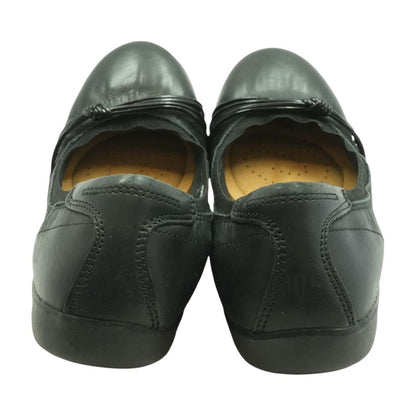 Black Ballet Flats