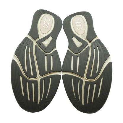 The Fleix Black Low Top Athletic Shoes