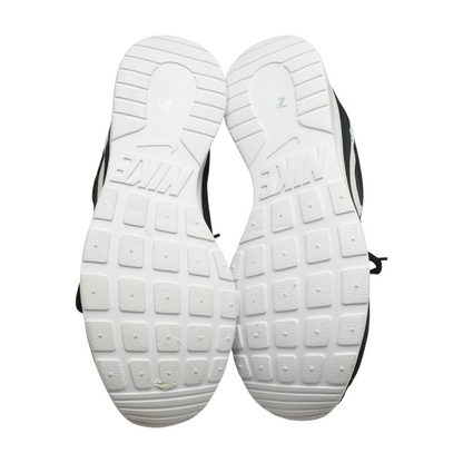Tanjun 4E Low-Top Athletic Shoes