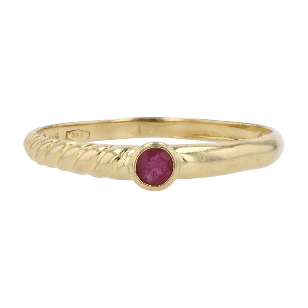 18K Yellow Gold Red Stone Fashion Ring