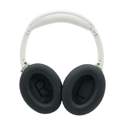 White Smoke QuietComfort 45 Noise Cancelling Headphones With Black Earpads