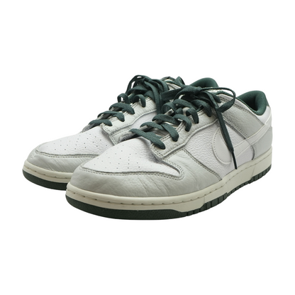 Dunk Low Retro SE Low-Top Athletic Shoes