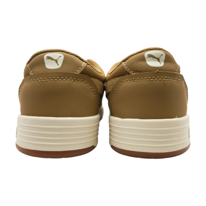 Skate C Buck Low-Top Athletic Shoes