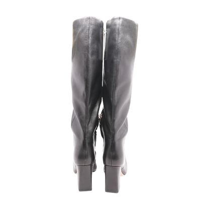 Black Boots