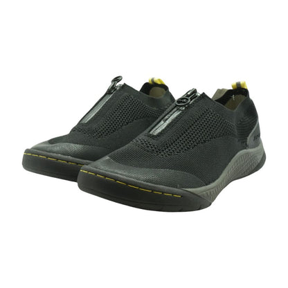 Black Low Top Athletic Shoes