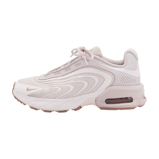 Air Max Fire Low-Top Athletic Shoes