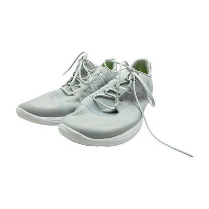 Street Precision Low-Top Athletic Shoes