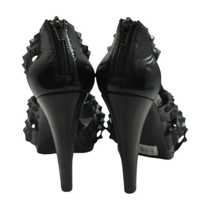 Black Pump Heels