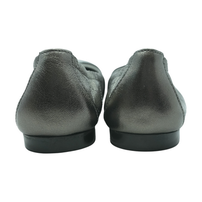 Gray Flats