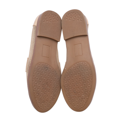 Nude Flats