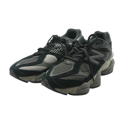9060 Black Low Top Athletic Shoes