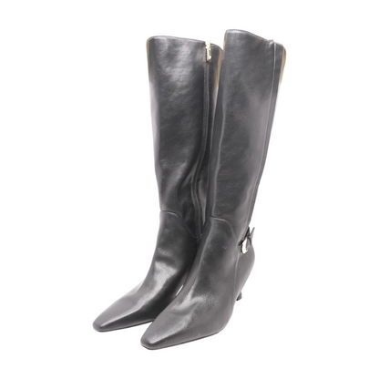 Black Boots