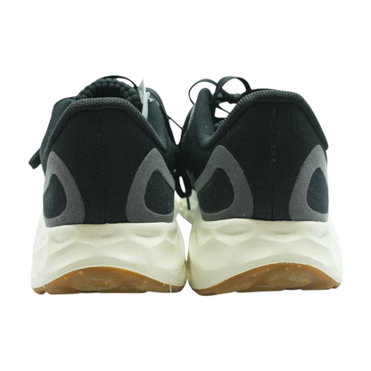 Fresh Foam Arishi v4 Low-Top Athletic Shoes
