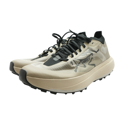 Tan Low-Top Athletic Shoes