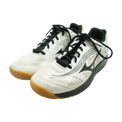 White Low Top Athletic Shoes
