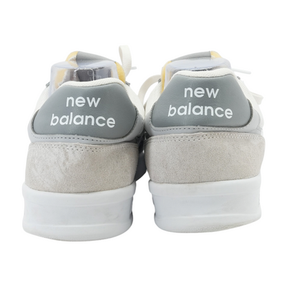 300 Suede Low-Top Athletic Shoes