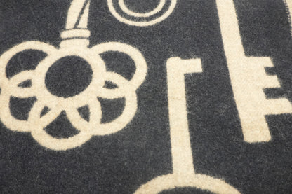 Marine and Beige Casaque Porte-Clefs Muffler