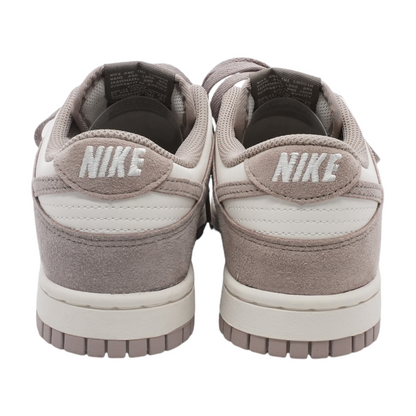 Dunk Low Malt Gold Mini Swoosh Low-Top Athletic Shoes